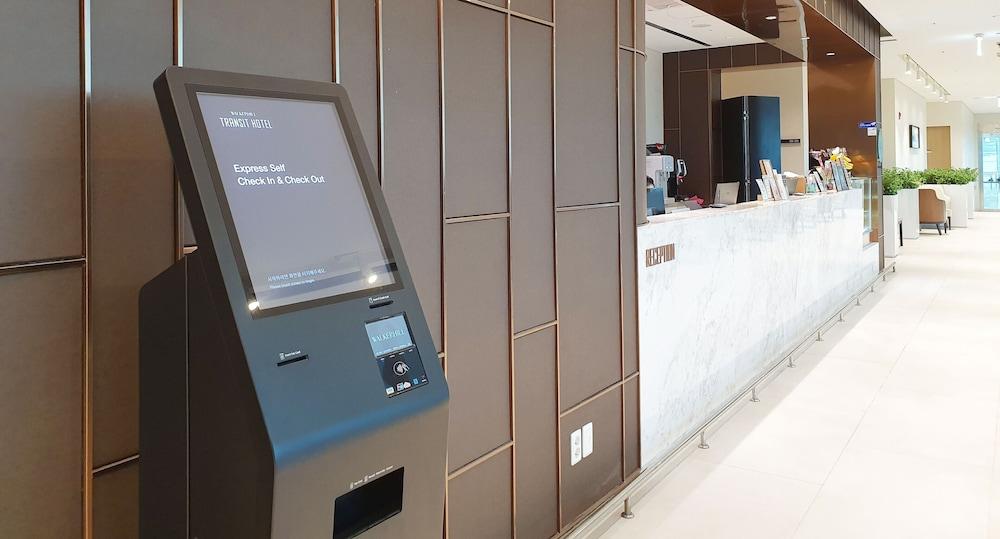 Terminal 2 Transit Hotel Incheon Airport Экстерьер фото